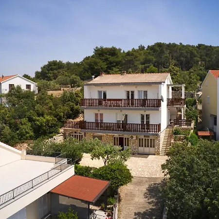 Twin Room Tisno 5128A 3* Tisno