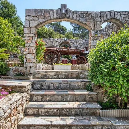 בית הארחה Twin 5128a טיסנו